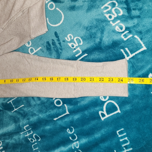 H by HALSTON- Gray Zip-Up Moto Sweater Jacket,  Size 12 - Picture 8 of 13